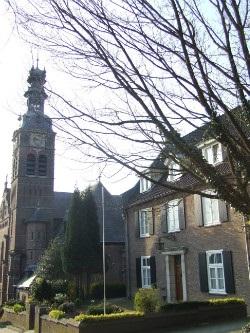 Kerkberg 3 te Beek: voormalige pastorie