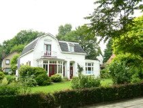Zevenheuvelenweg 65-67 te Berg en Dal: Lindenhof