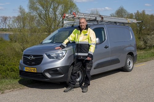 De plaagdierbestrijder van de gemeente Berg en Dal, Geert Verriet