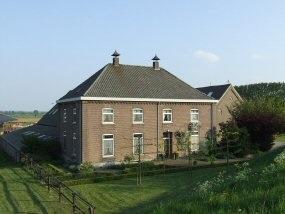 Duffeltdijk 34 te Kekerdom: Hazelaarshof
