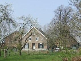 Weverstraat 5-7 te Kekerdom: Schouwenburg